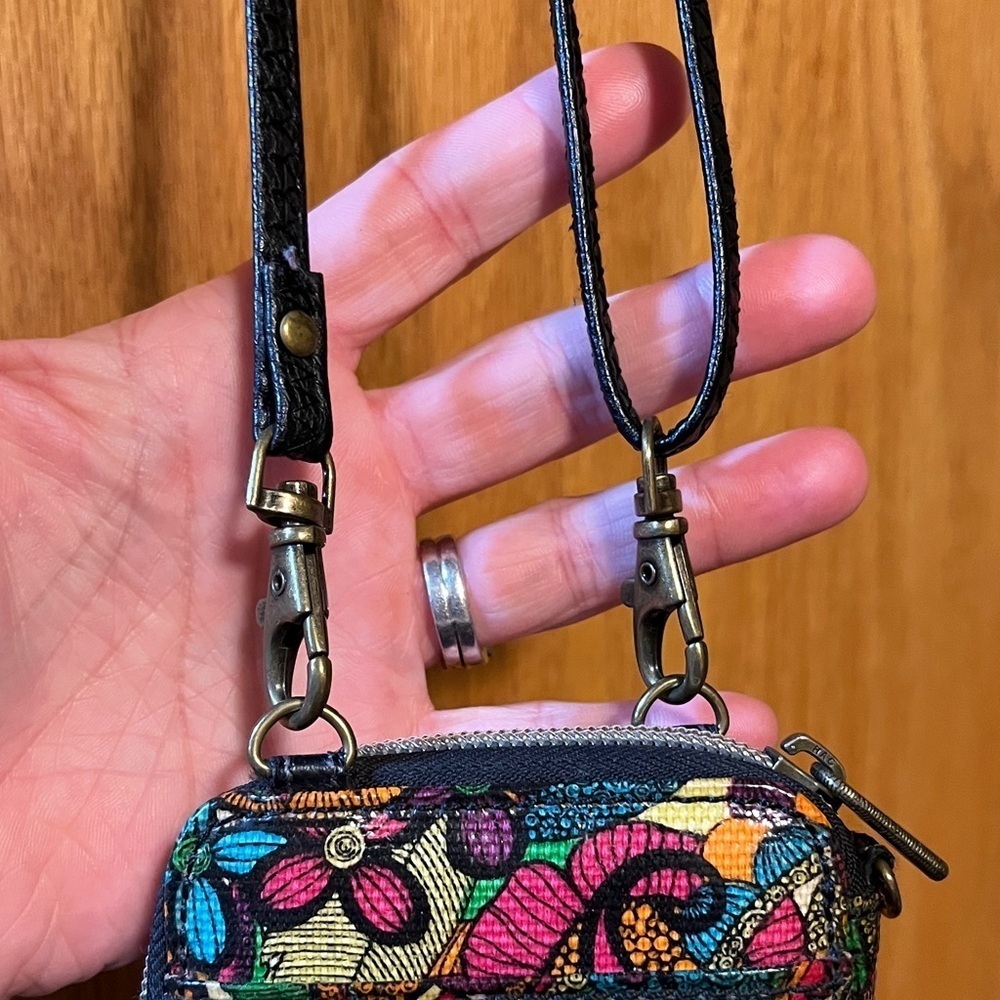 Sakroots Vibrant Multicolor Wristlet - Picture 3 of 9